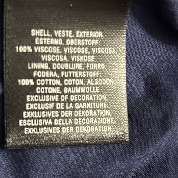 NWT Maeve Anthropology floral Navy Skirt with sequins and beadwork size xsmall - Picture 7 of 8